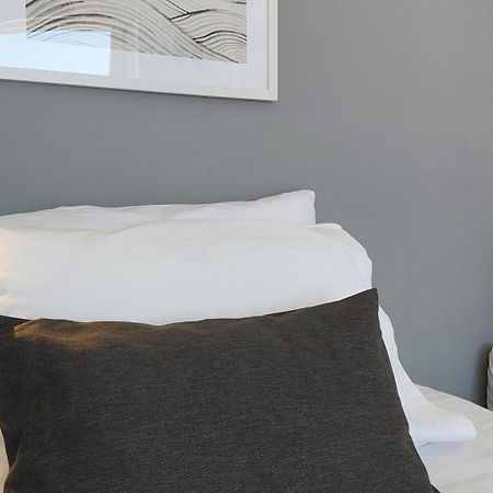 Serenity Villa Aegina Fantastic View Near The Beach Luaran gambar