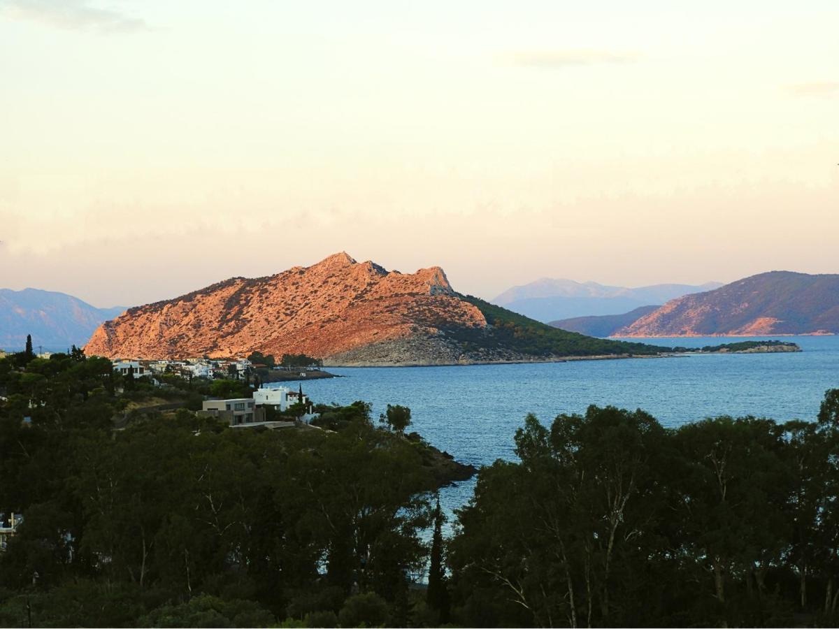 Serenity Villa Aegina Fantastic View Near The Beach Luaran gambar