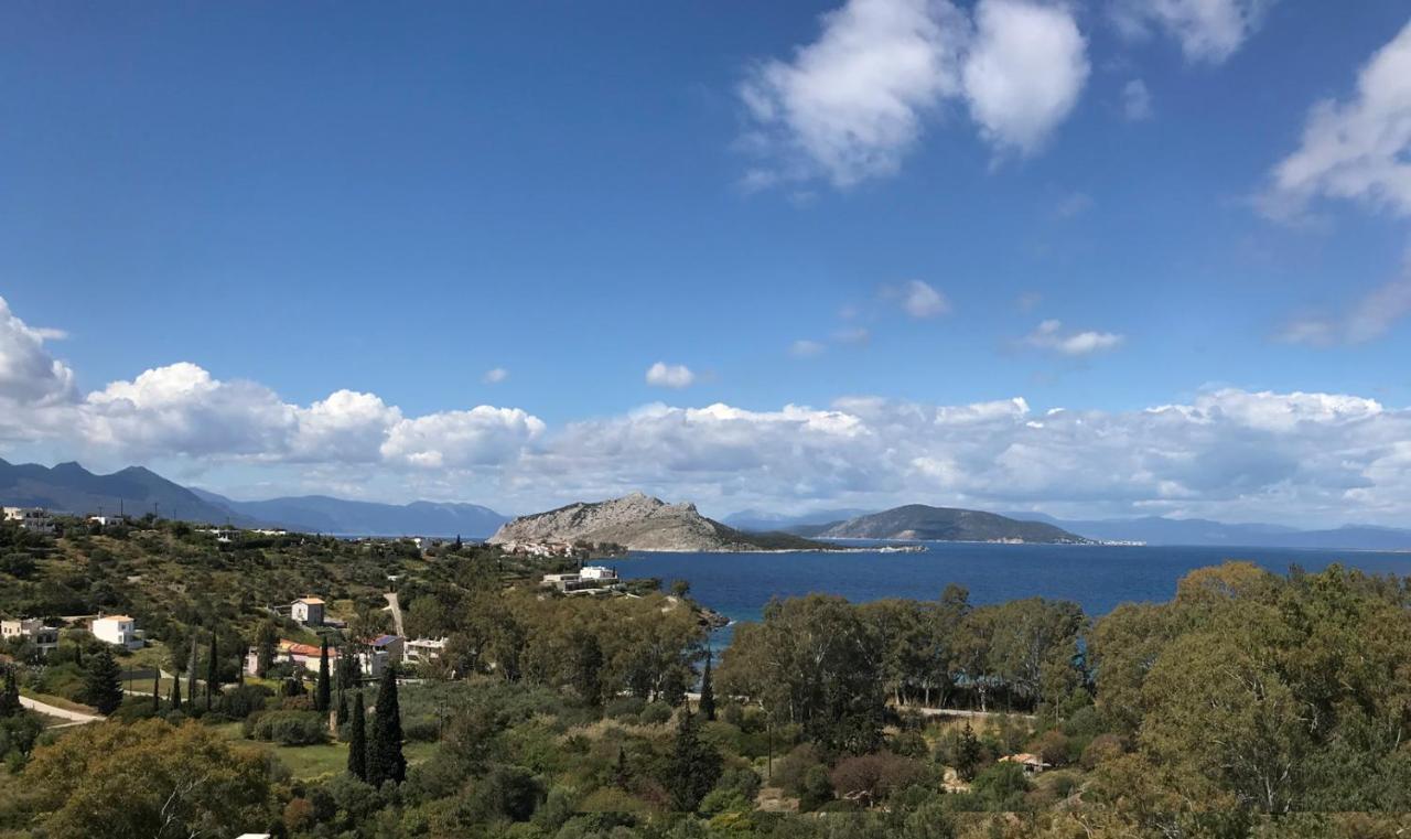 Serenity Villa Aegina Fantastic View Near The Beach Luaran gambar
