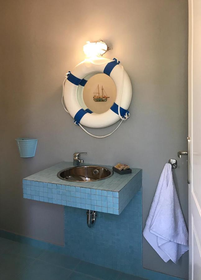 Serenity Villa Aegina Fantastic View Near The Beach Luaran gambar