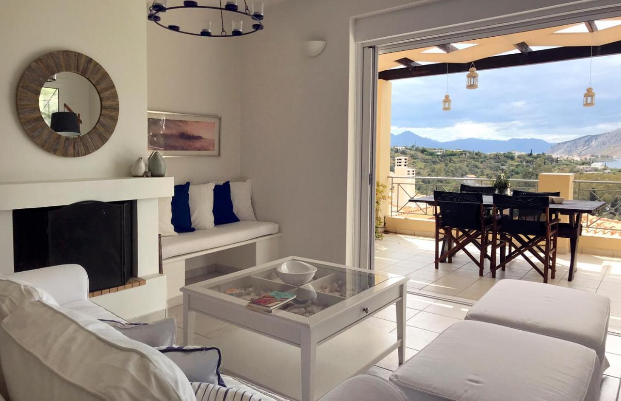 Serenity Villa Aegina Fantastic View Near The Beach Luaran gambar